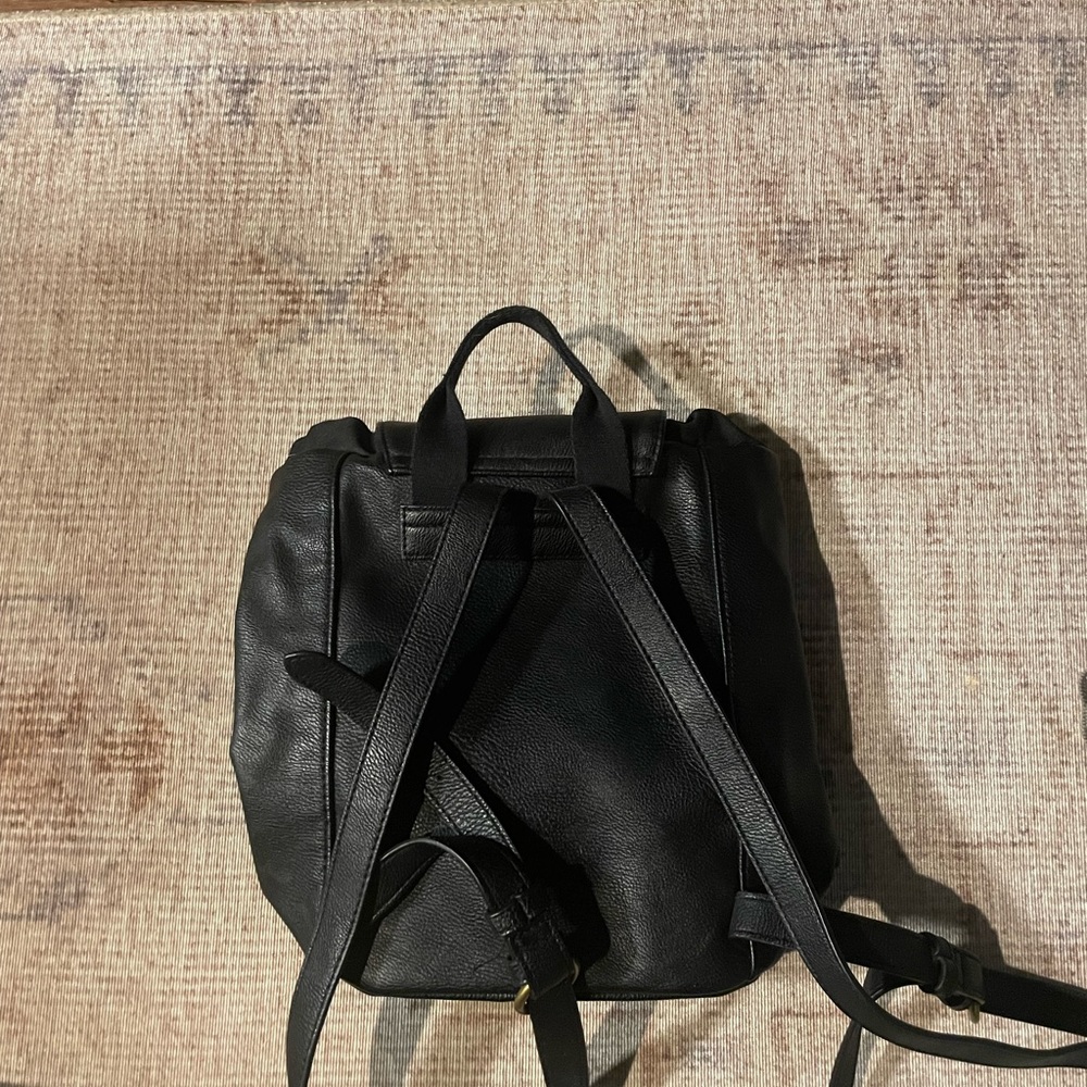 Mini black backpack - Picture 2 of 3
